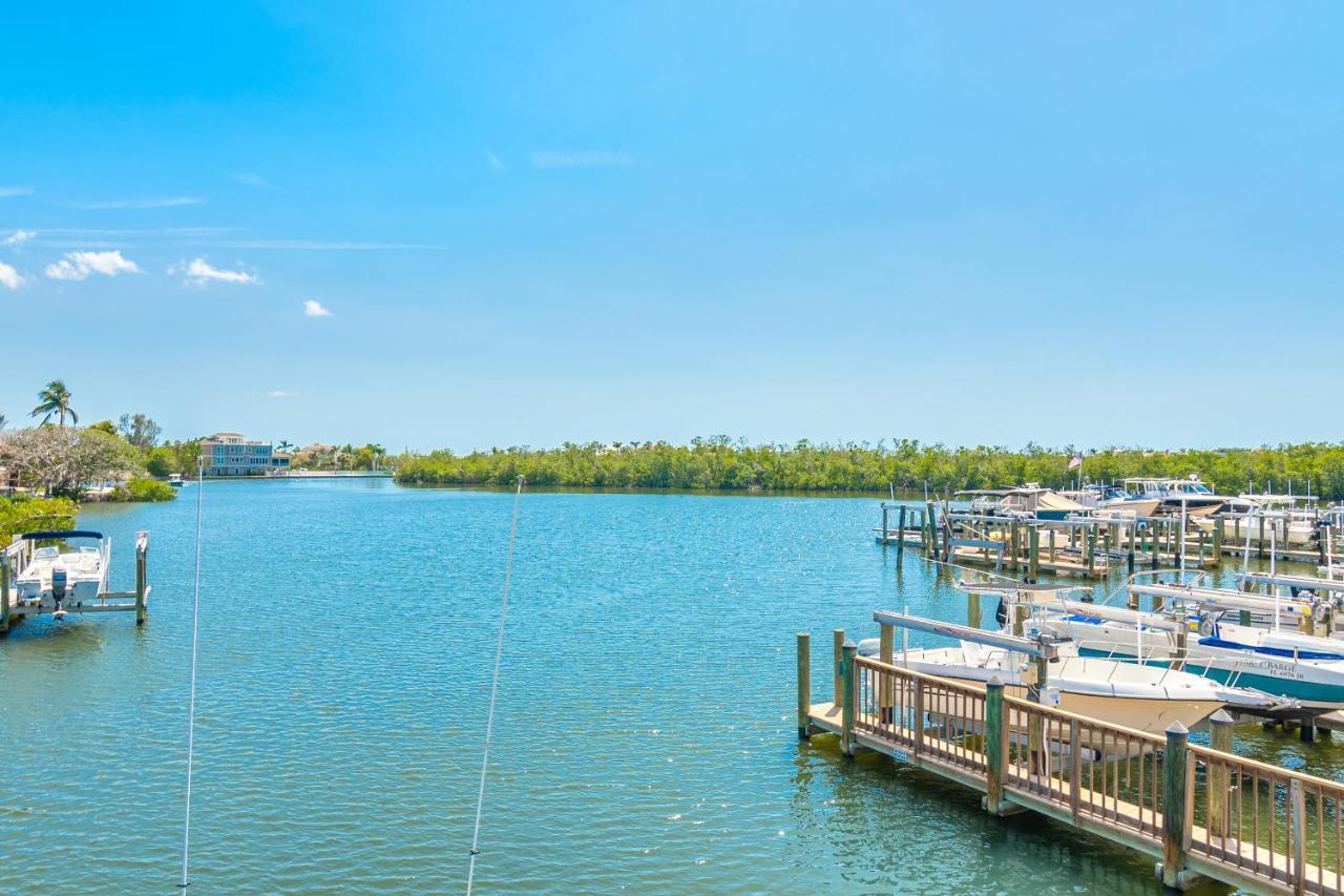 Latitude 26 Waterfront Boutique Resort - Bonita Springs Esterno foto