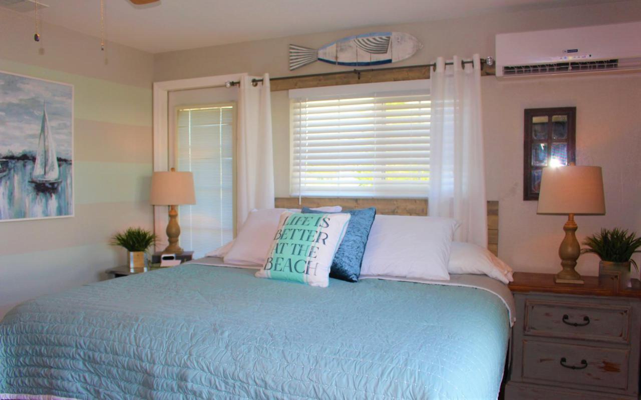 Latitude 26 Waterfront Boutique Resort - Bonita Springs Esterno foto